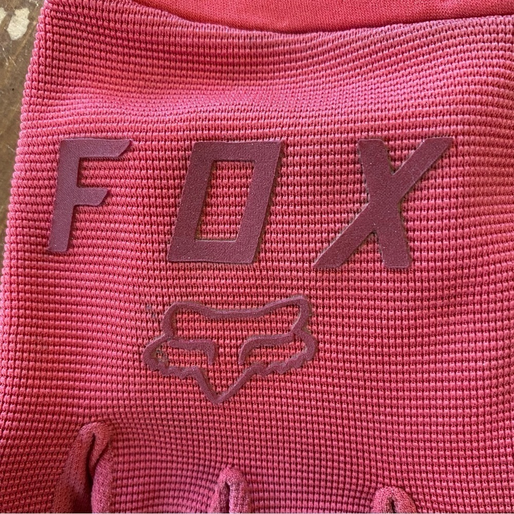 Fox racing mountain biking dirt biking gloves Red women’s Large (30) - Picture 8 of 9